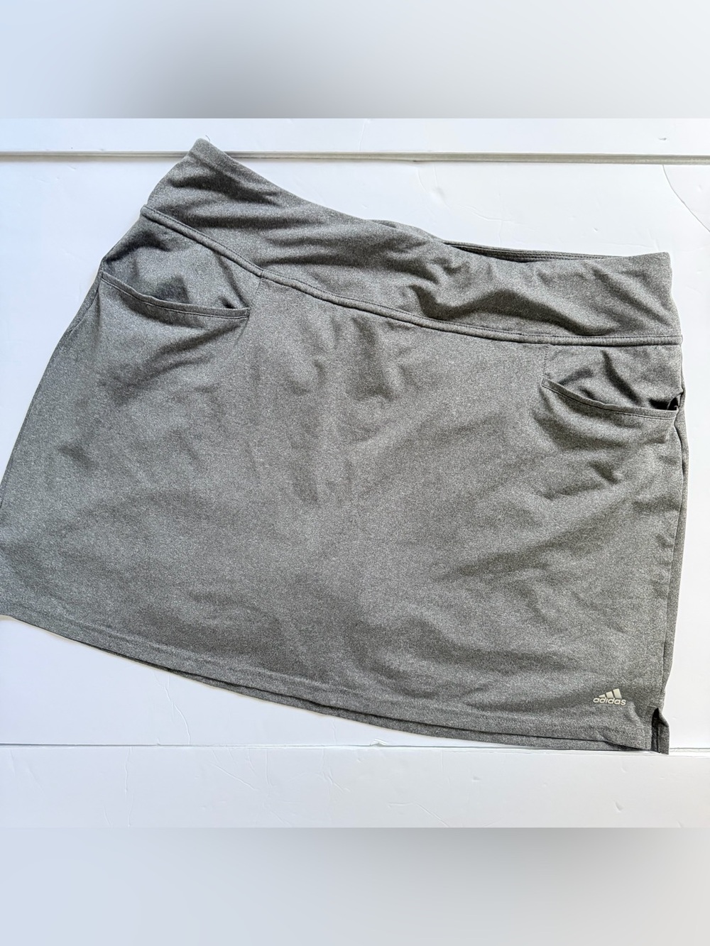adidas Gray Golf Athletic Skort with Side Pockets Large